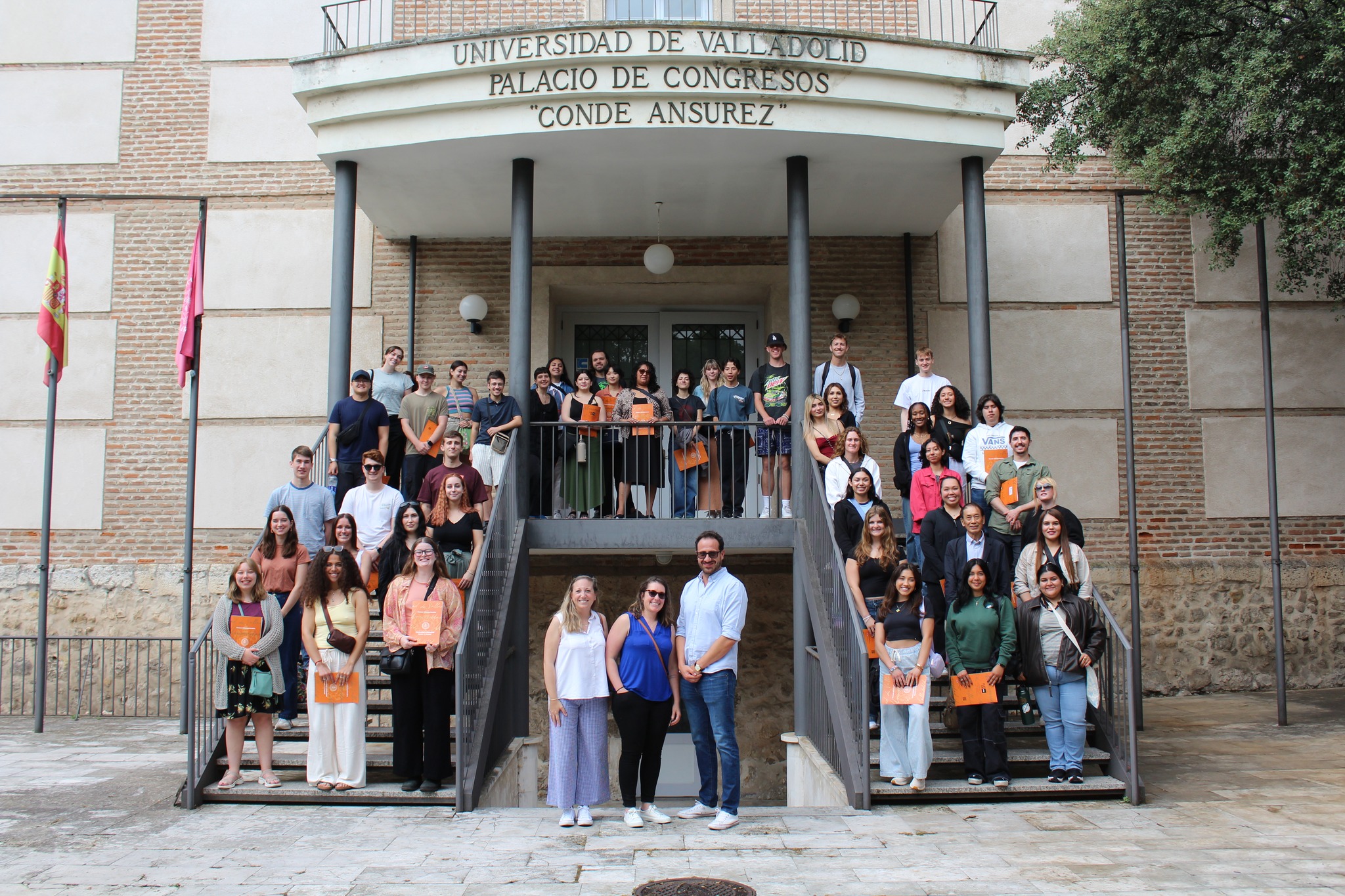 Foto bienvenida Cursos Español junio 2025 grupo 1