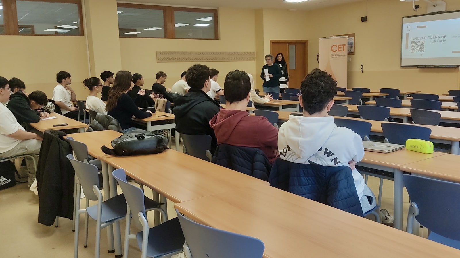 20260414 NOTICIA WEB FOTO SemanaEmpresaAulaCET