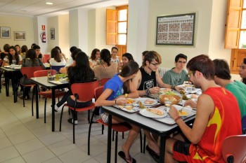 Comedor Residencia Duques de Soria Universidad de Valladolid1 Comedor Residencia Duques de Soria Universidad de Valladolid1