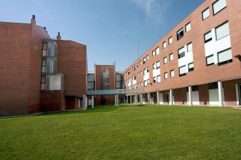 Exterior 2 Apartamentos Cardenal Mendoza Universidad de Valladolid Exterior 2 Apartamentos Cardenal Mendoza Universidad de Valladolid