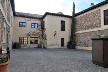 Exterior Residencia Duques de Soria Universidad de Valladolid Exterior Residencia Duques de Soria Universidad de Valladolid